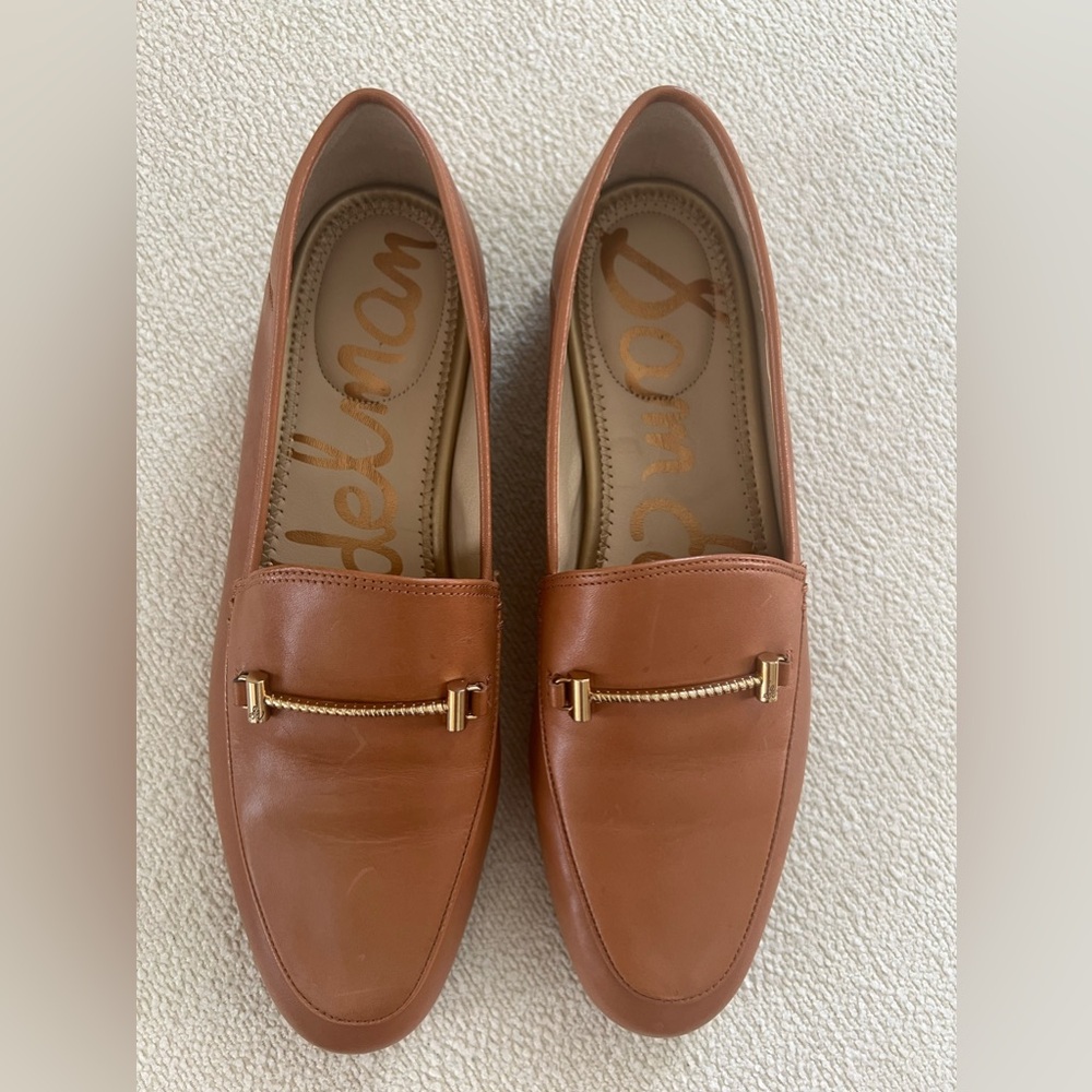 Cute Sam Edelman, Size 8.5 Women Shoes. Great for work or casual wear